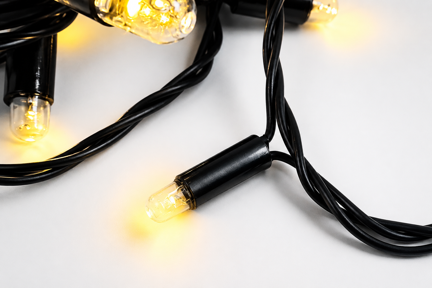 100 Warm White Wide-Angle LED Mini Lights – Coaxial Watertight Connection